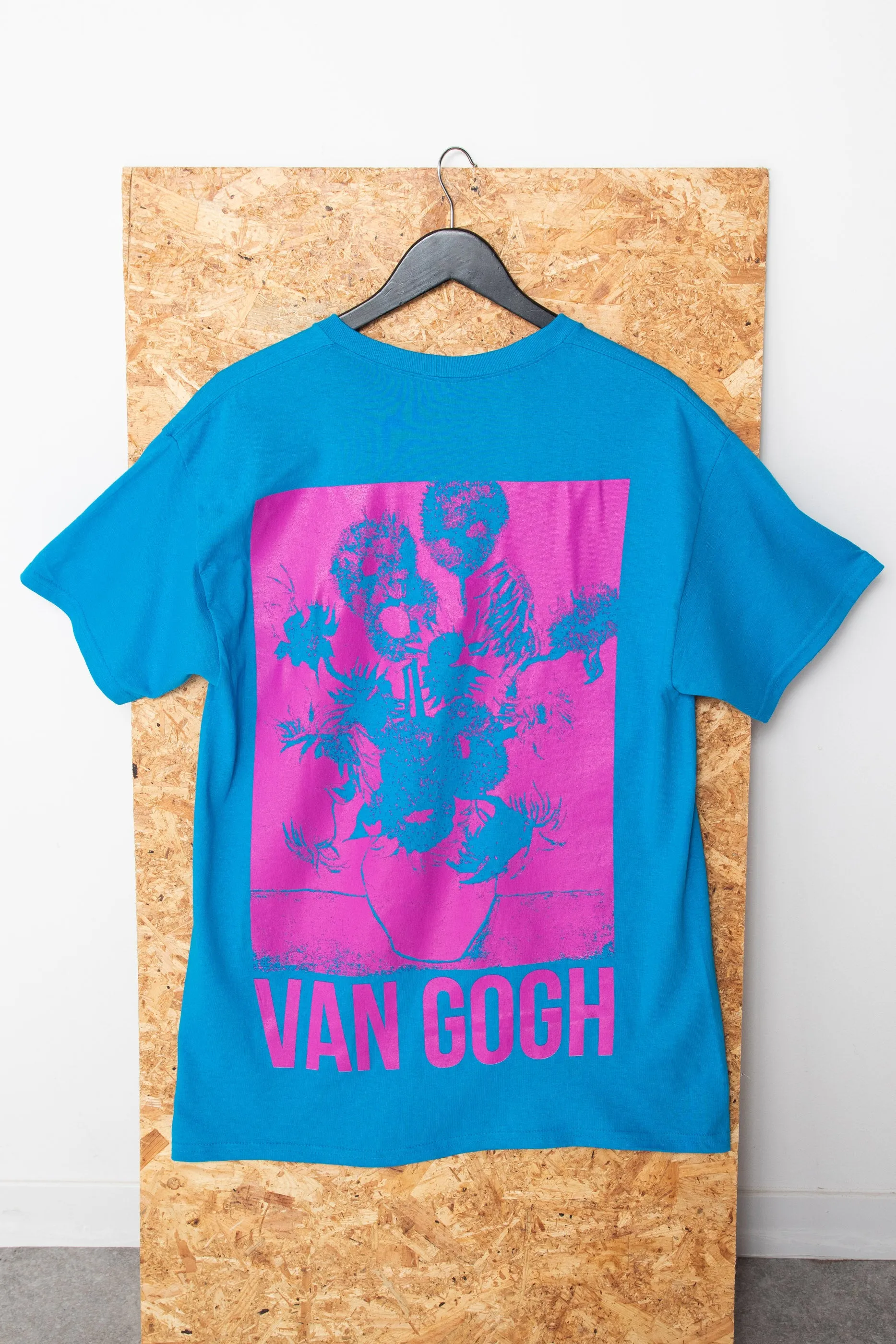DSTRCT Relaxed T-Shirt with Van Gogh Sunflower Print