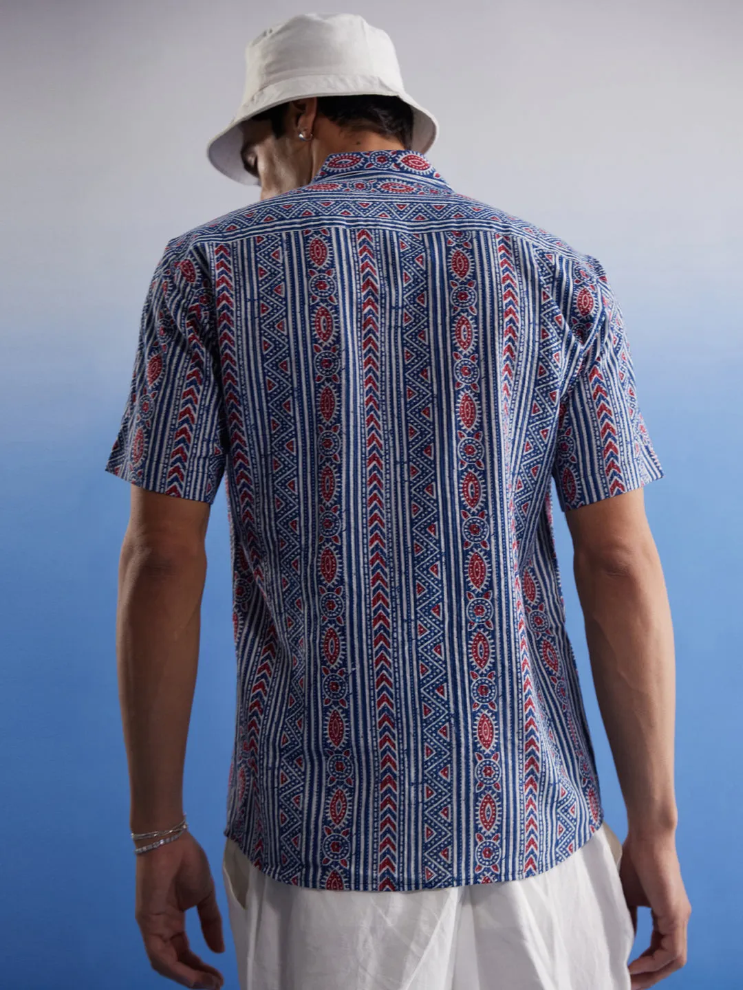 Jashvi Men's Aqua Printed Cotton Shirt
