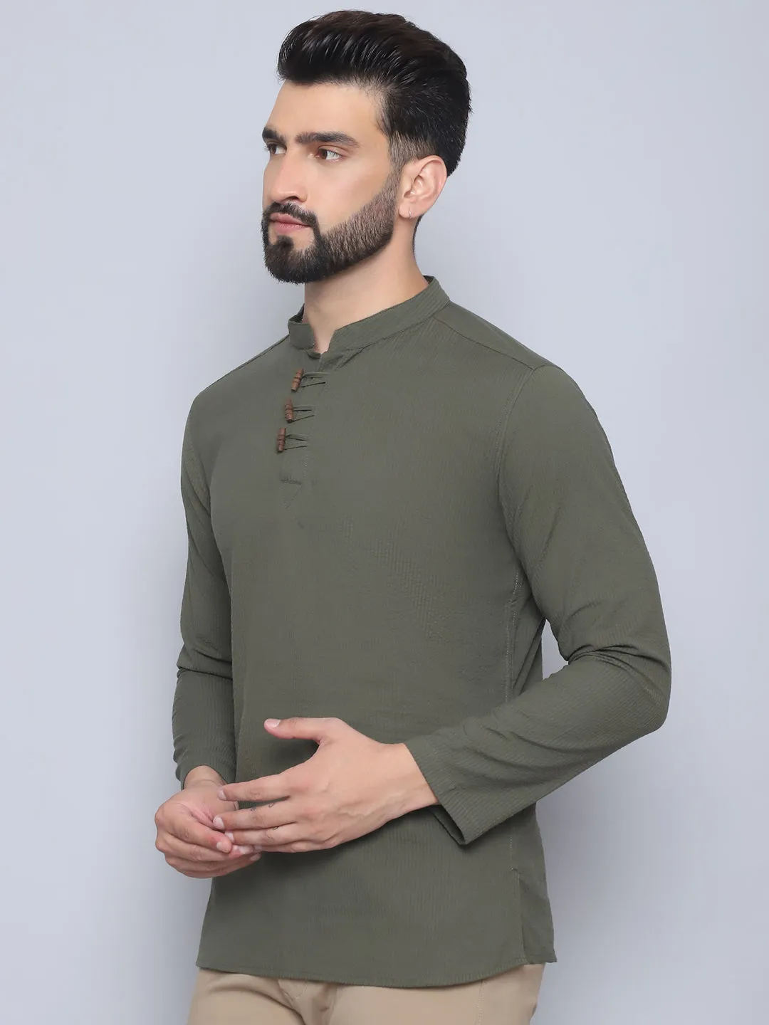 Men's Green Pure Cotton Loop Wooden Button Kurta - Even Apparels