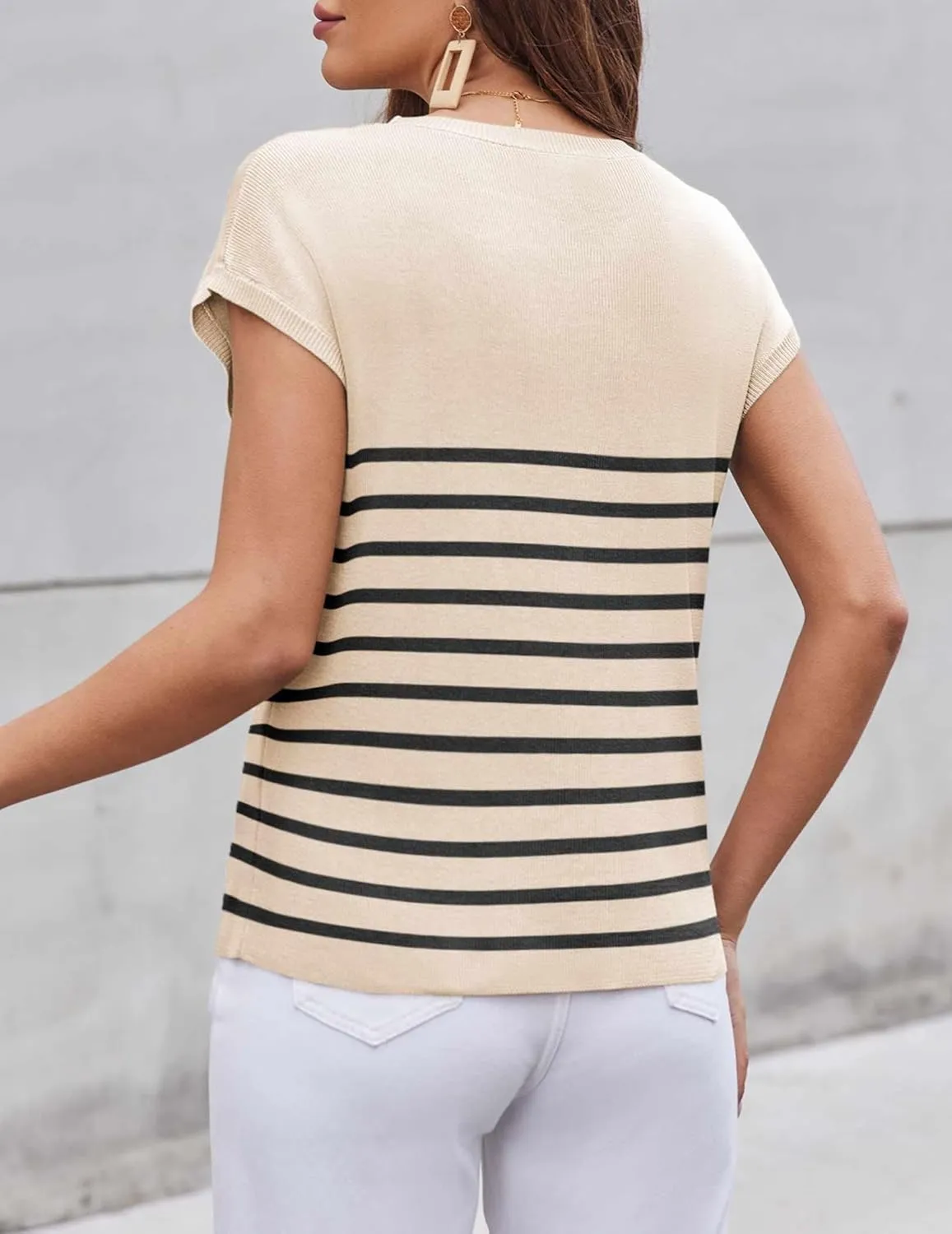 Zeagoo Womens Sweater Vest Fall 2025 Loose Fit Cape Sleeve Knit Ribbed Tank Tops with Front Pocket S-XXL